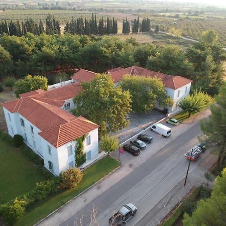 Hotel Oiti Loutra Ipatis Bagian luar foto