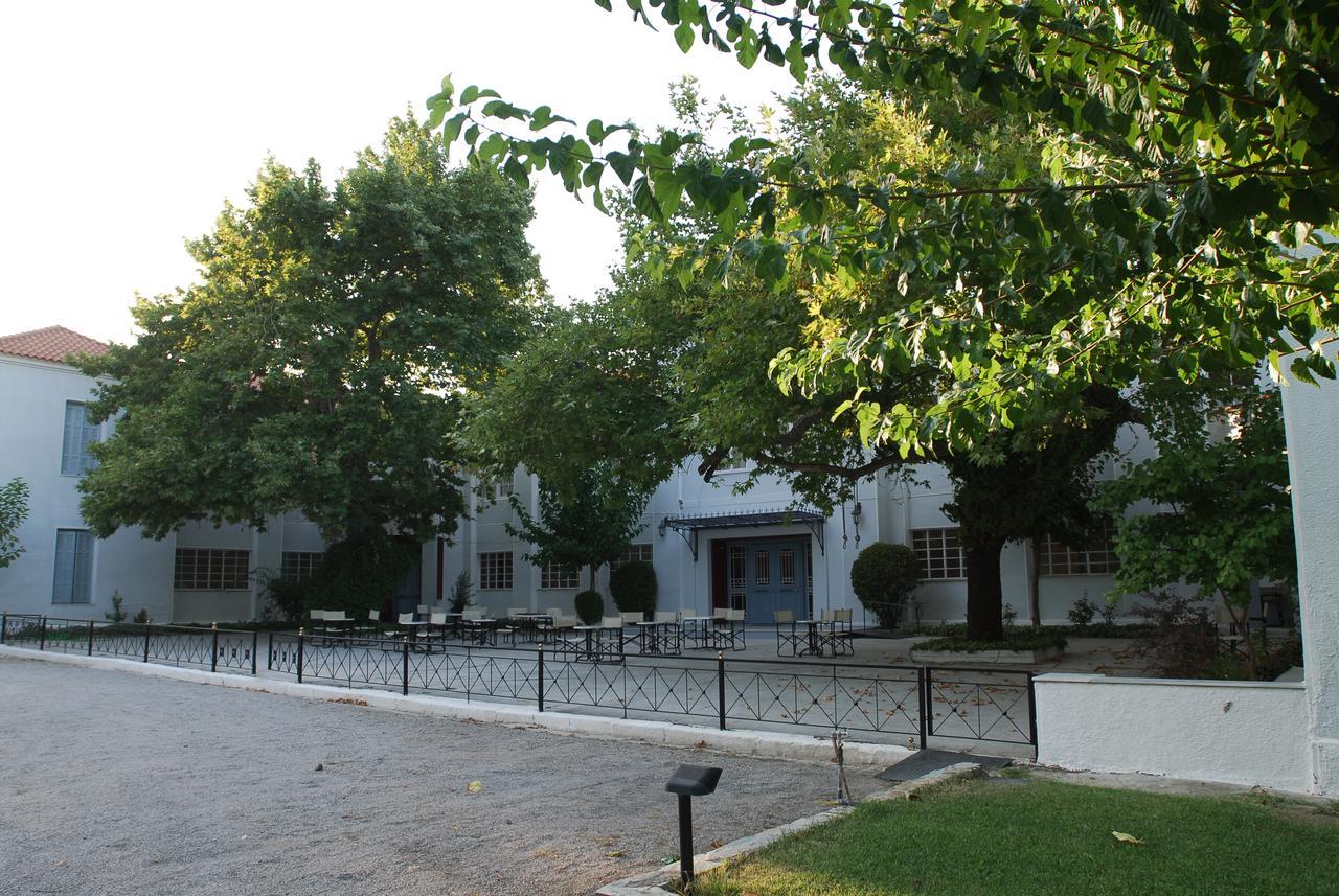 Hotel Oiti Loutra Ipatis Bagian luar foto