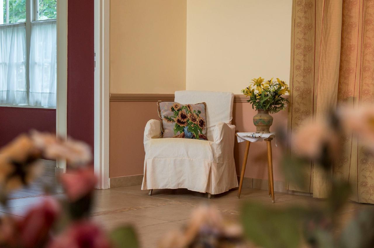 Hotel Oiti Loutra Ipatis Bagian luar foto
