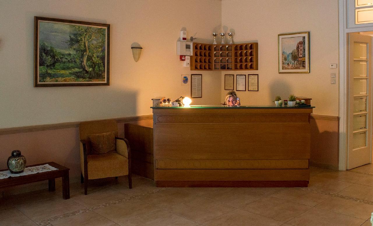 Hotel Oiti Loutra Ipatis Bagian luar foto
